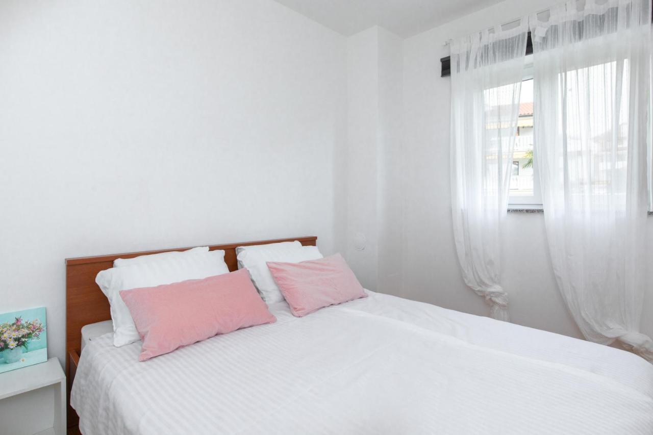 Oleander Apartment มาลินสกา ภายนอก รูปภาพ